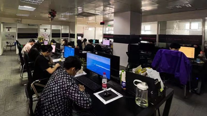 深圳宣传片拍摄团队定制服务：打造企业品牌形象的利器